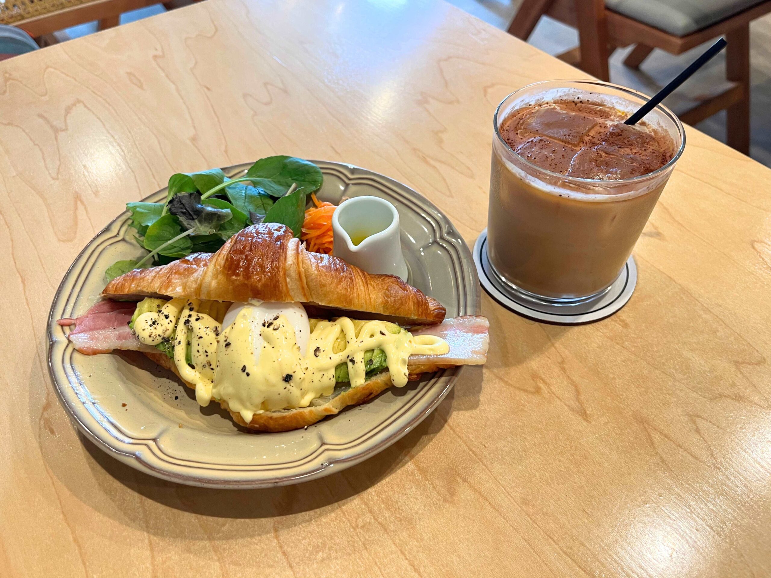 飯浜 神奈川・鵠沼海岸】富士山や江ノ島を望む海辺のオシャレカフェ