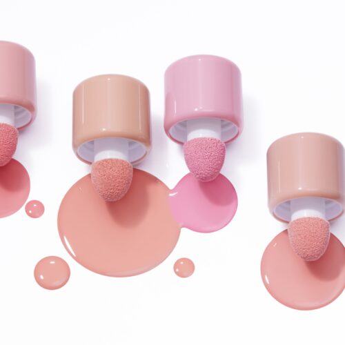 ツヤのあるふんわりカラーで旬顔に！新作チークおすすめ3選