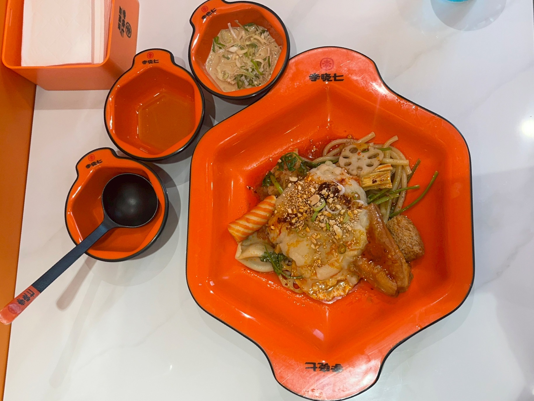 東京・新大久保】新しい味わいに驚き！「李暁七マーラータン」の