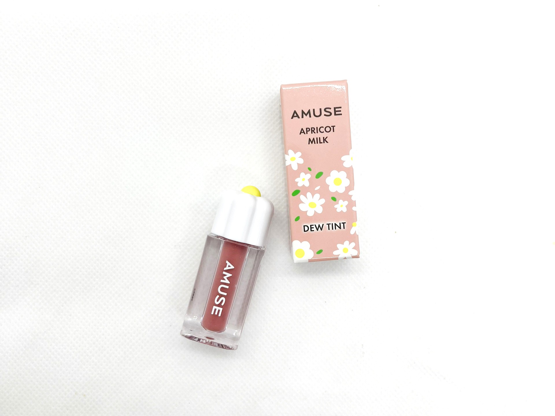 AMUSEの小指サイズティント「デューティントミニ」の日本限定色“あんず