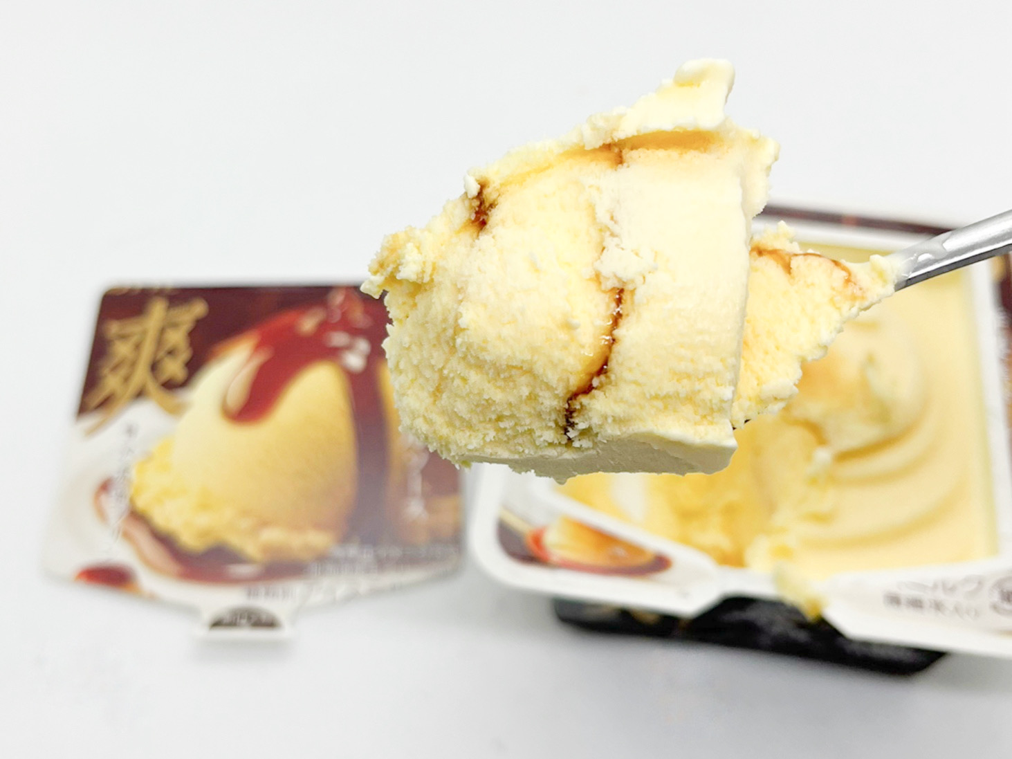 濃厚なプリン味を堪能！コンビニ先行販売中「爽 贅沢濃蜜プリン」